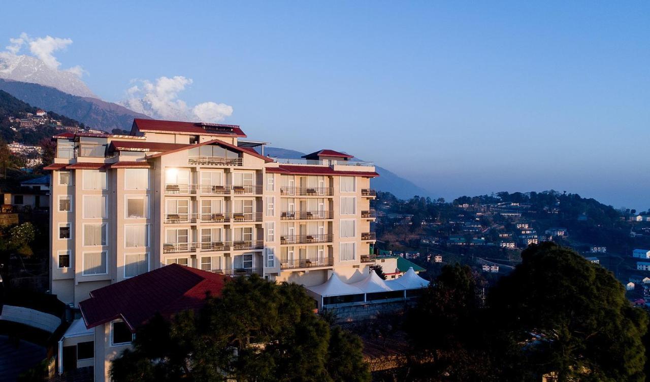Best Western Plus Revanta Mcleod Ganj Dharamshala Exterior foto